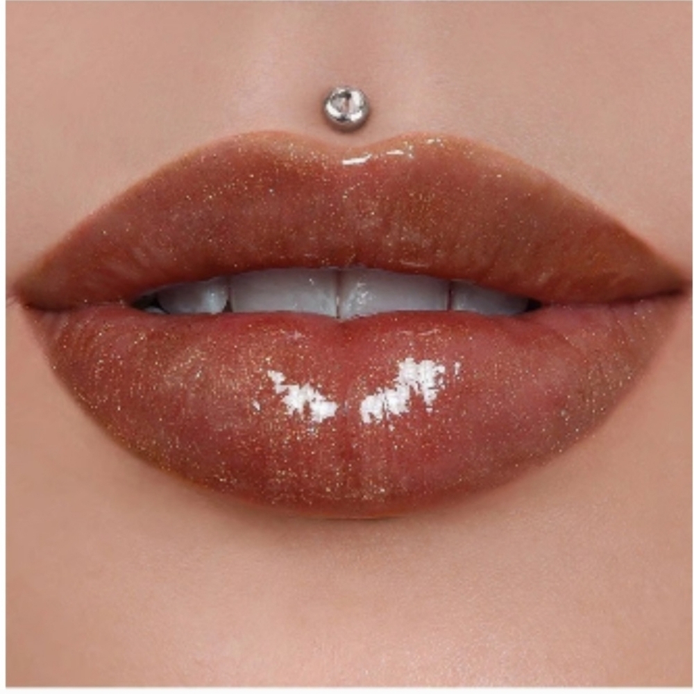 Her Glossiness Jeffree Star The Gloss NIB